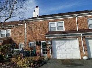19 Burnham Vlg, Scotch Plains, NJ 07076