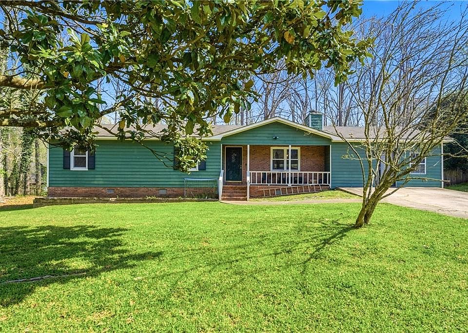 1st image of 406 Hidden Valley Ct SE