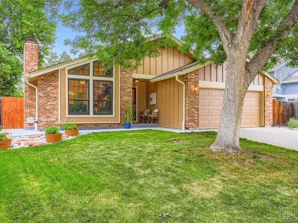 8845 W 81st Drive, Arvada, CO 80005