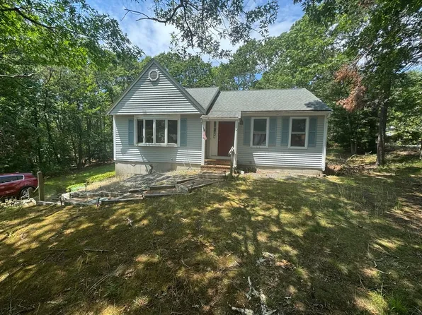 75 Donna Dr, Plymouth, MA 02360