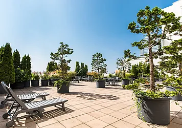 Rented by Luxus Manhattan Realty