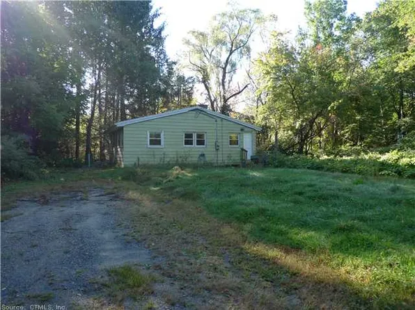 347 Hamilton Ave, Watertown, CT 06795