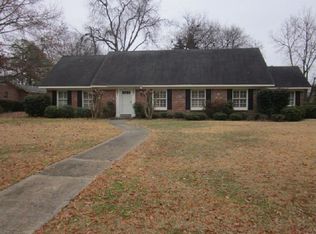 602 Robert E Lee Dr, Greenwood, MS 38930
