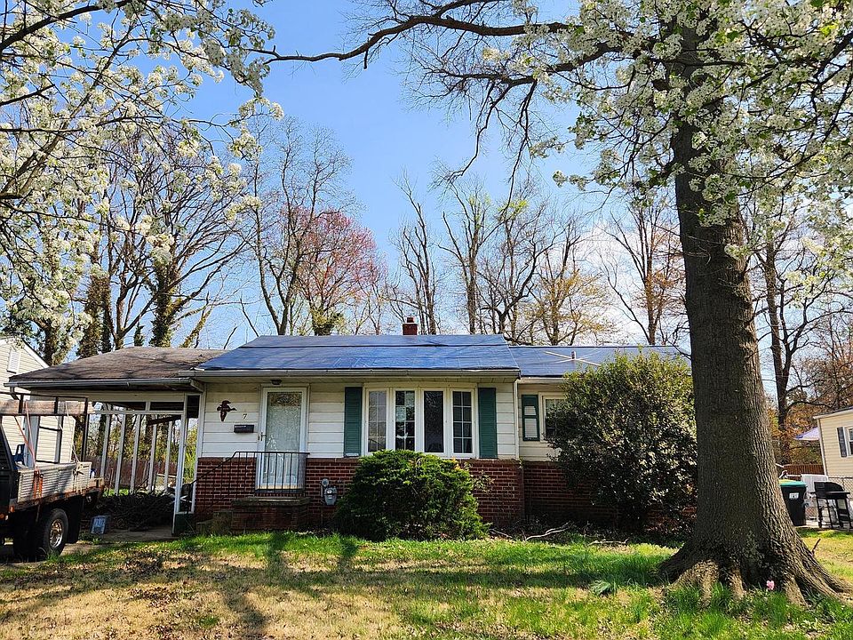 1st image of 7 McGaughy Dr