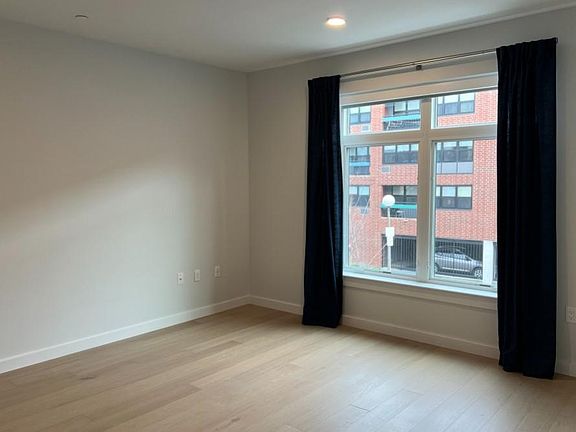 5th image of 6 Lisbon St Unit 201