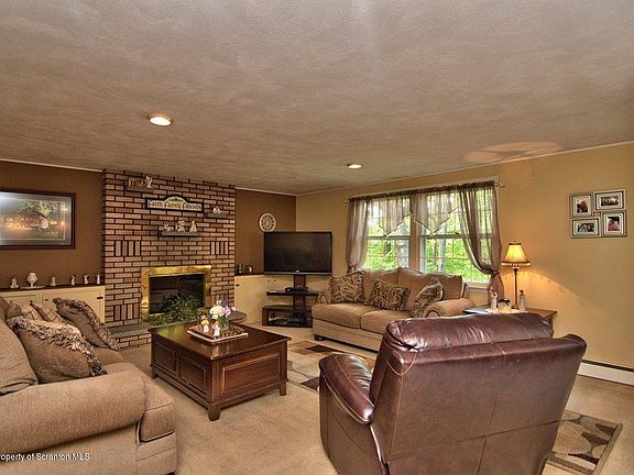 3rd image of 115 Woodside Dr #L-35