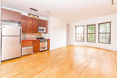 Rented by MySpaceNYC