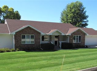 705 Comanche St, Columbus, NE 68601