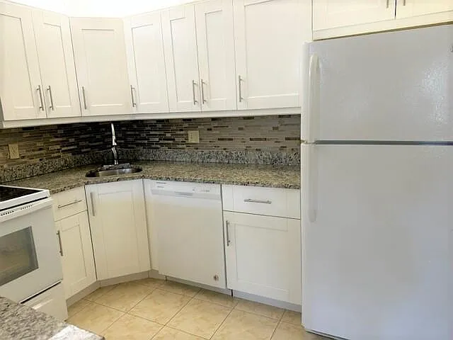 441 Pine Glen Ln #D-2 — Photo 14