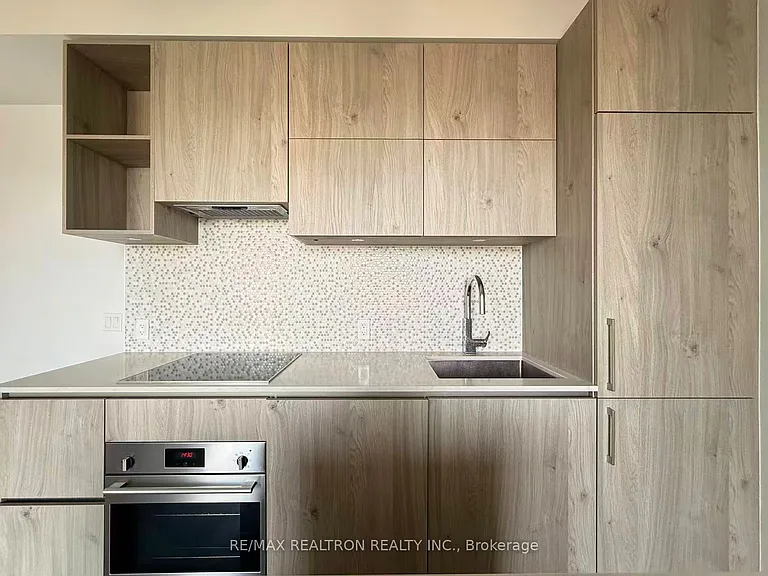 1 Yorkville Ave #3408 — Photo 11