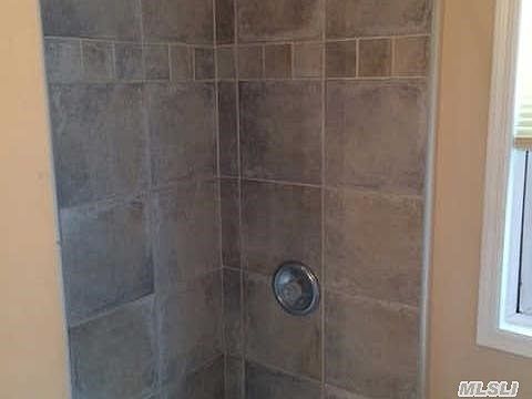 5th image of 450-452 E Park Ave