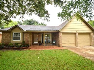 718 Wild Horse Valley Rd, Katy, TX 77450