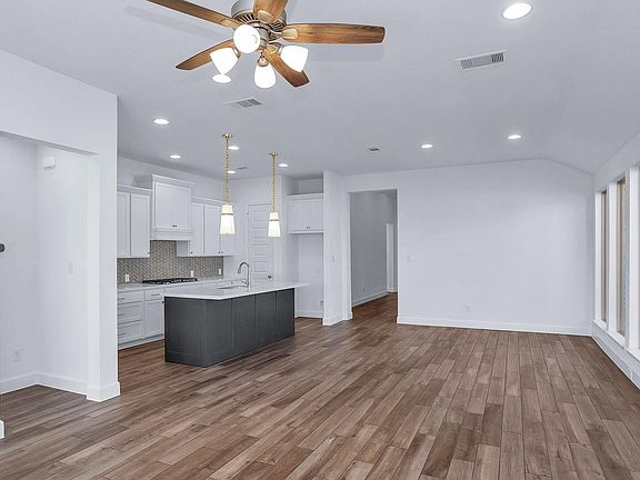 4th image of 18130 Ramsey Way Ln