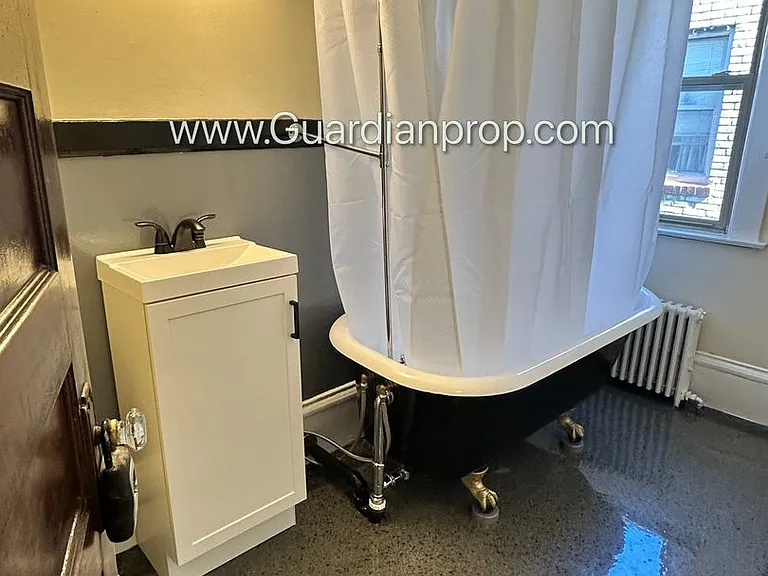 1907 Lyndale Ave S #9 — Photo 13