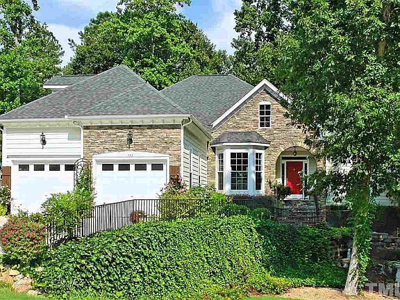 2nd image of 233 Kensington Ct