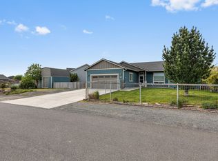 630 E A St, Culver, OR 97734