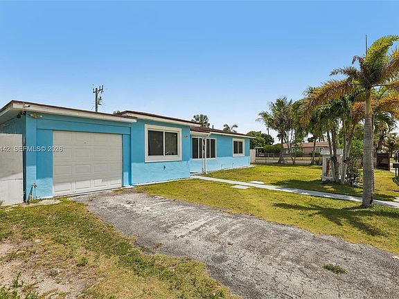 4th image of 15245 SW 298th Ter