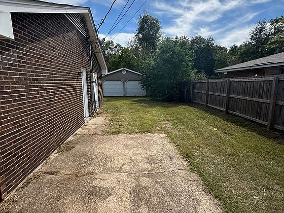 3rd image of 6428 Wares Ferry Rd