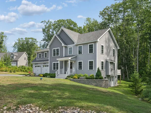 16 Molly's Way, Arundel, ME 04046