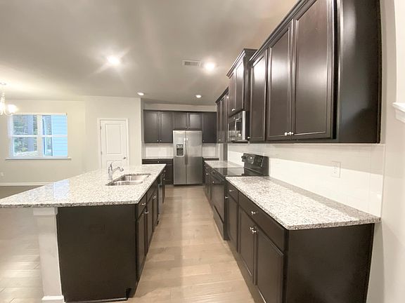 5th image of 4442 Richmond Ct