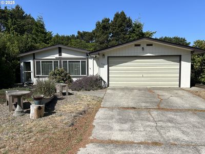 1601 Rhododendron Dr Space 518, Florence, OR, 97439