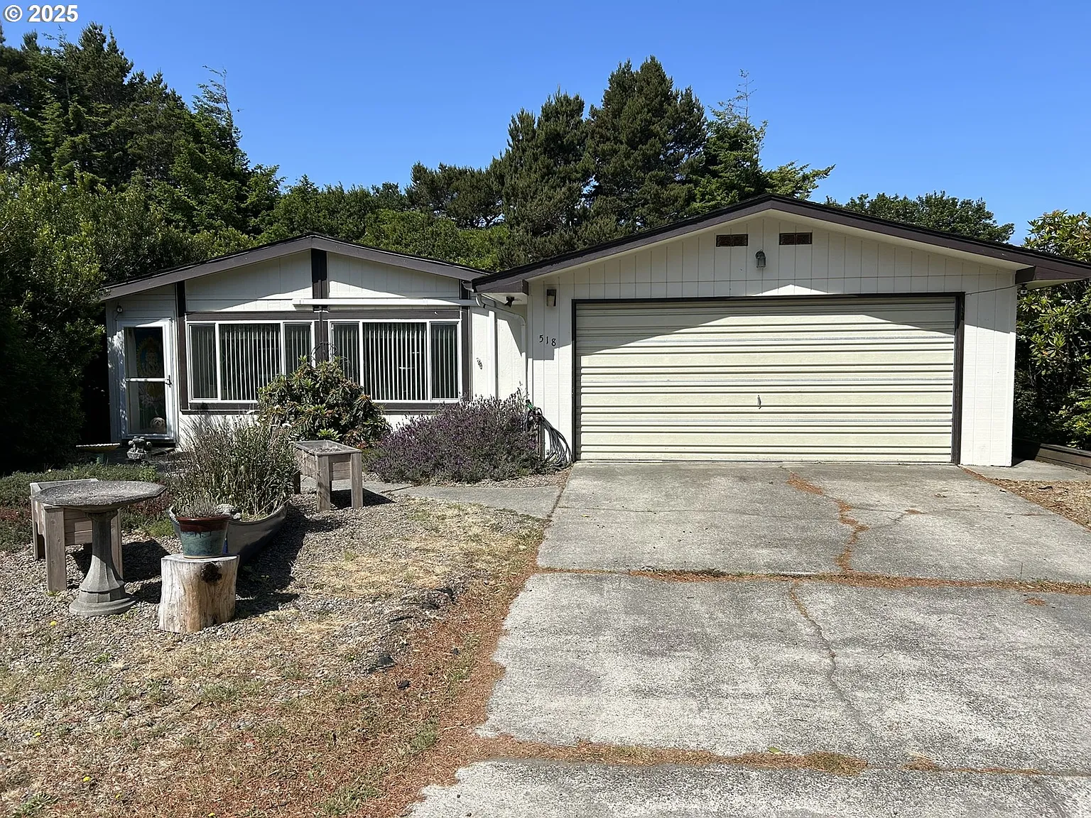 1601 Rhododendron Dr Space 518 photo 1