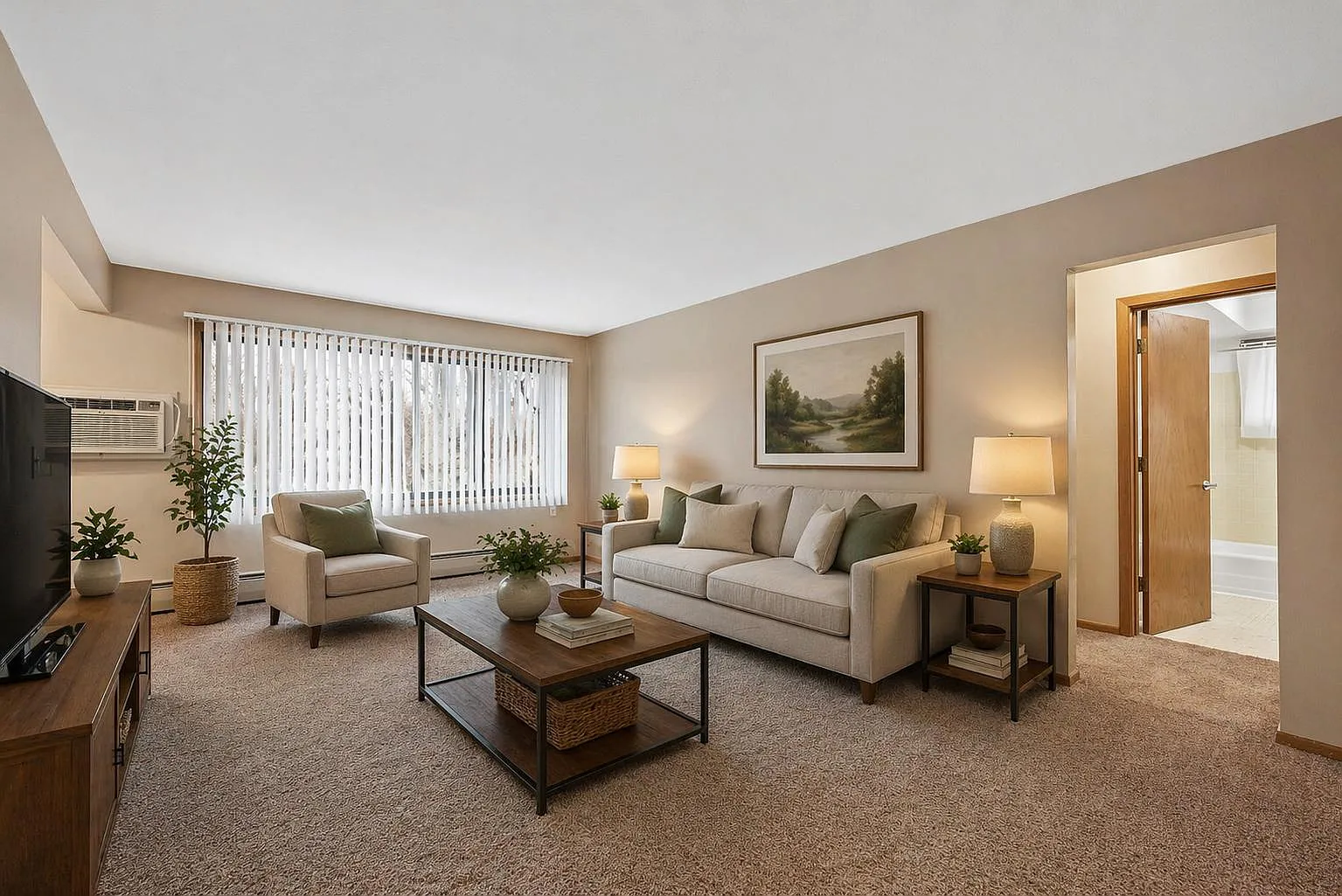 Penn Apartments — Photo 1