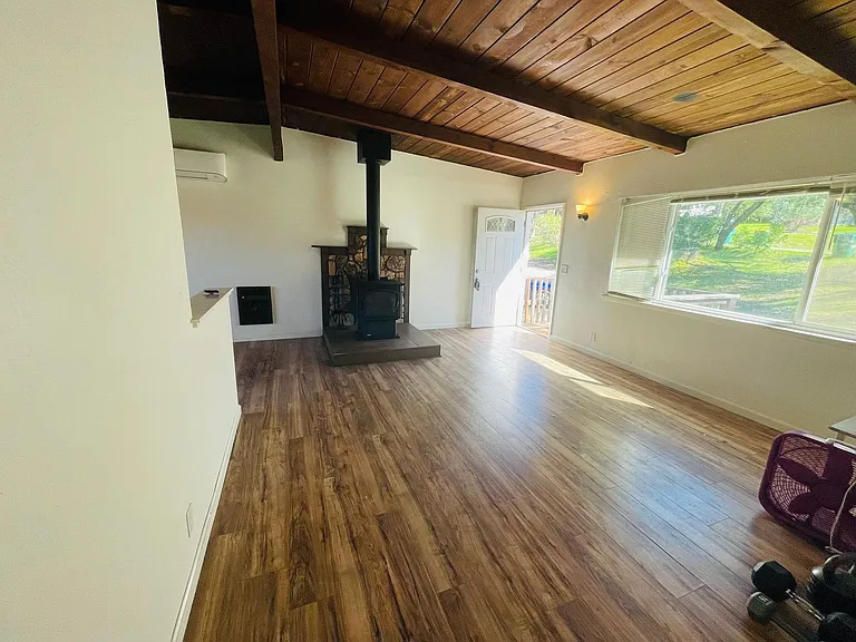 2081 Petri Ln — Photo 3