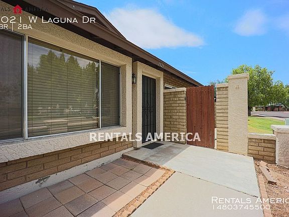 5th image of 1021 W Laguna Dr