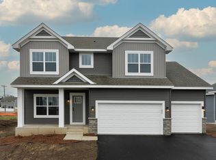 7451 Water St, Shakopee, MN 55379