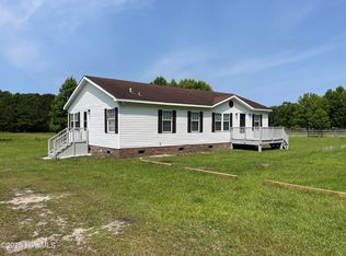 624 Old Blossom Ferry Rd, Rocky Point, NC 28457