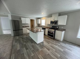 162 Birch Ave #162, Highland, MI 48357