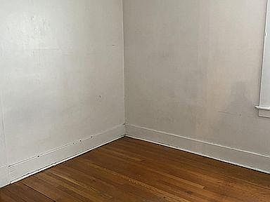 5th image of 133 Woodlawn Ave #A