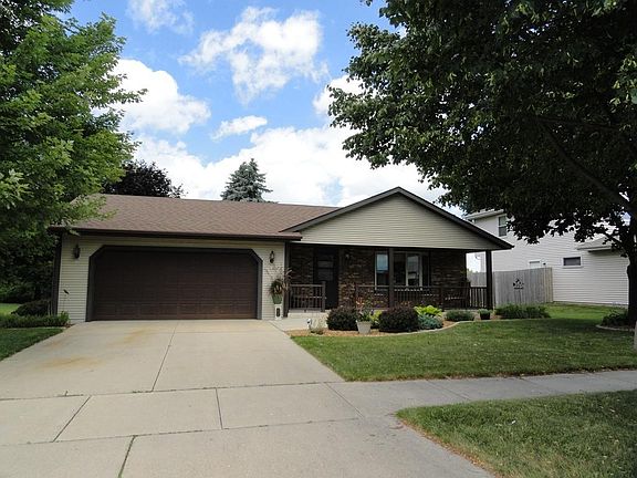 5th image of 1606 Briarwood Ln