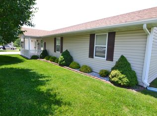 1811 Ronda Ct, Moberly, MO 65270