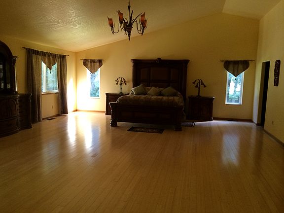 Bamboo floors in Master 
