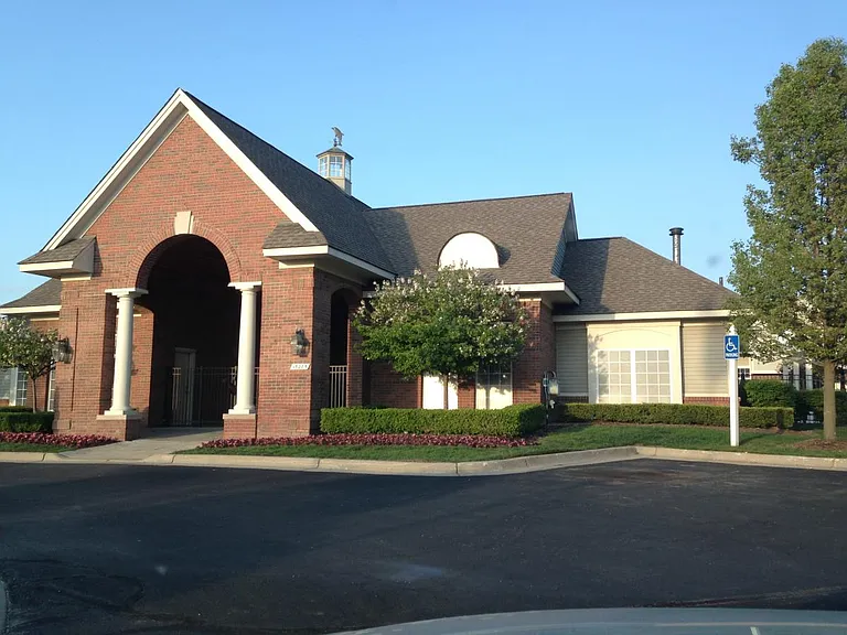44227 Princeton Dr — Photo 41
