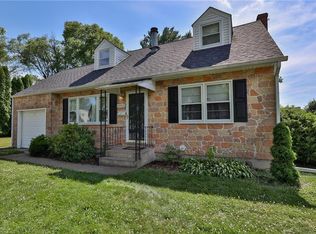 2953 Avon Rd, Bethlehem, PA 18017