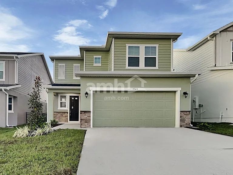 1043 Grafton Ridge Dr — Photo 1