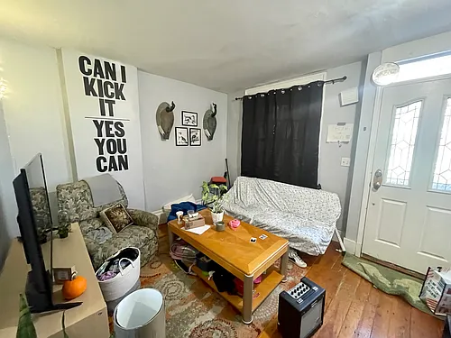 68 Hammond St #2 Photo 1