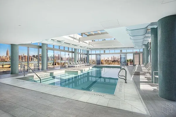 Rented by Halstead Real Estate | media 6