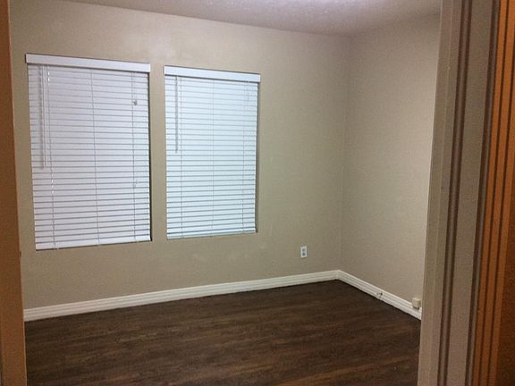 Room1