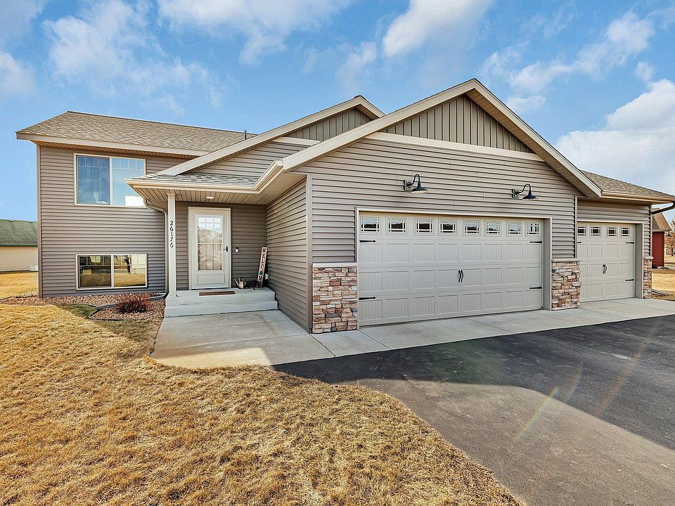 1st image of 26176 Bluebird Ln