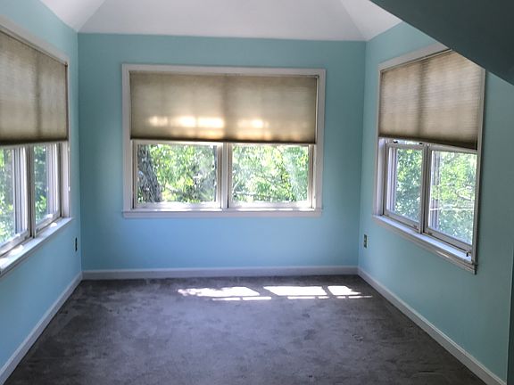 Large bedroom 