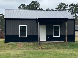 300 County Road 4117, Buna, TX 77612