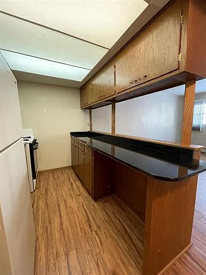 3428 Harriet Apartments — Photo 25