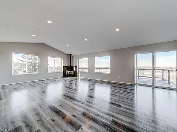5th image of 7805 E Francis Ave