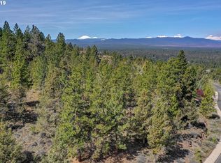 1857 NW Perspective Dr, Bend, OR 97703