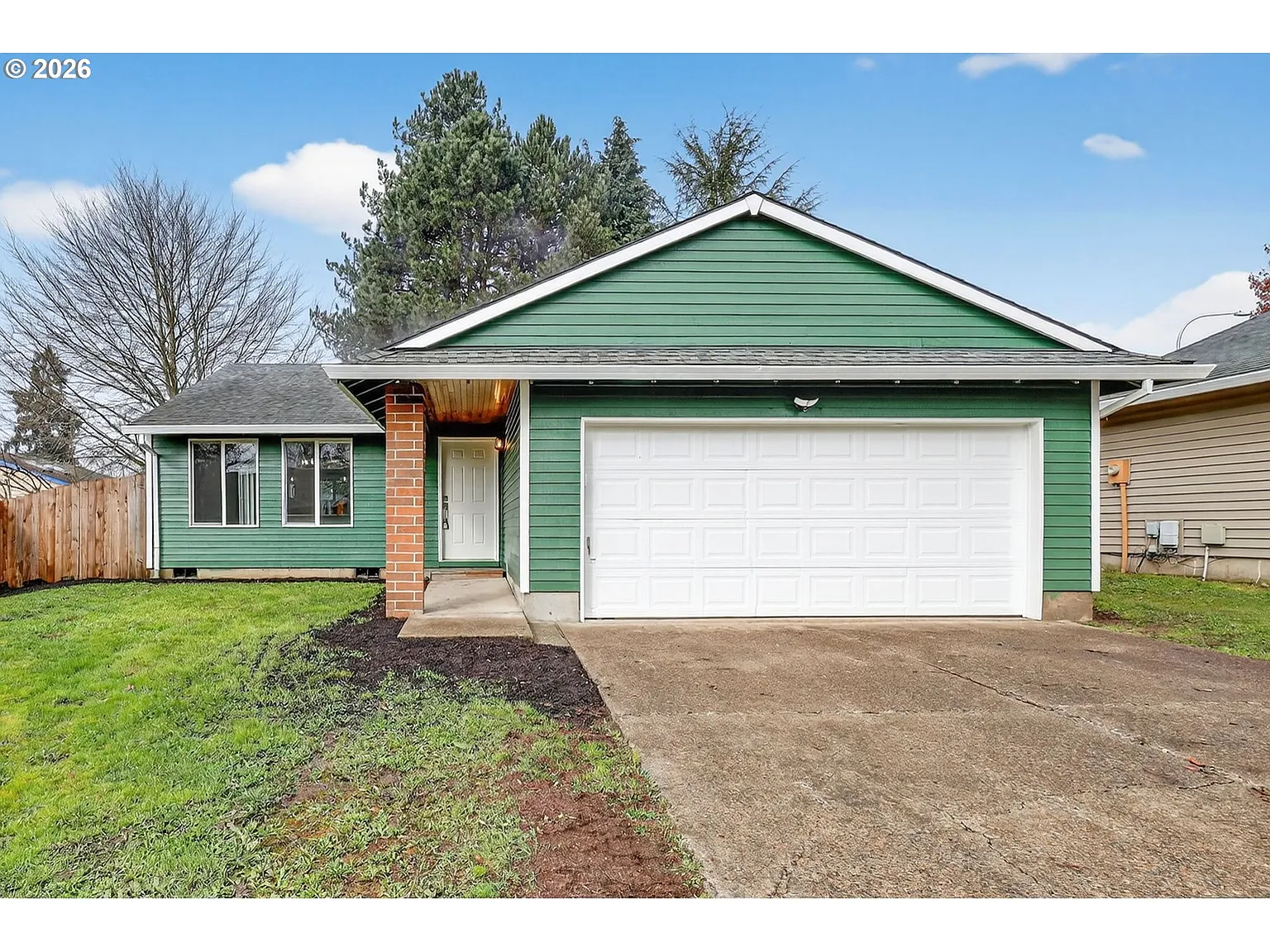 18830 SW Butternut St photo 1