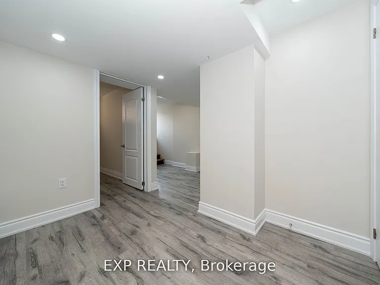 272 Duncan Ln #BASEMENT — Photo 14